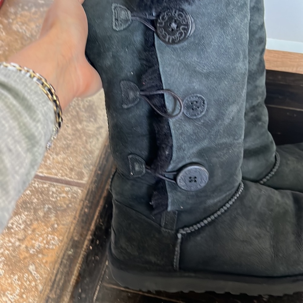 Uggs Black - image 4